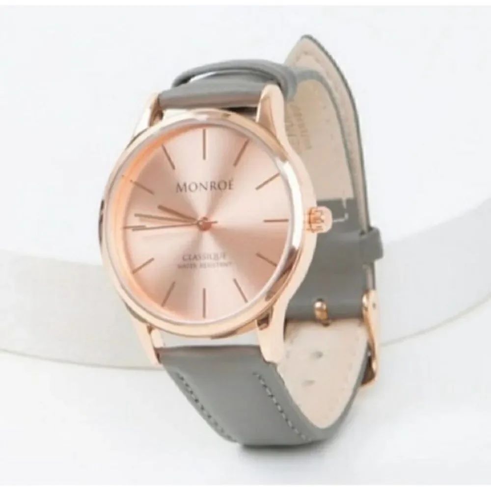 Monroé Classique Watch in Sunburst Solerose NWT